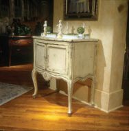 Picture of DORSET COMMODE