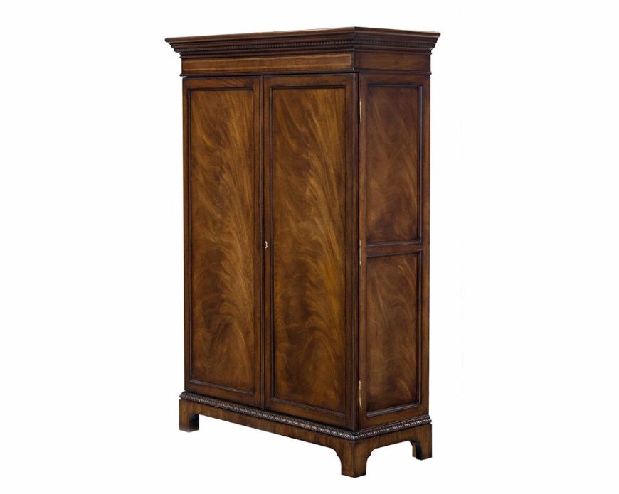 Picture of AMERICAN CHIPPENDALE PETITE CABINET